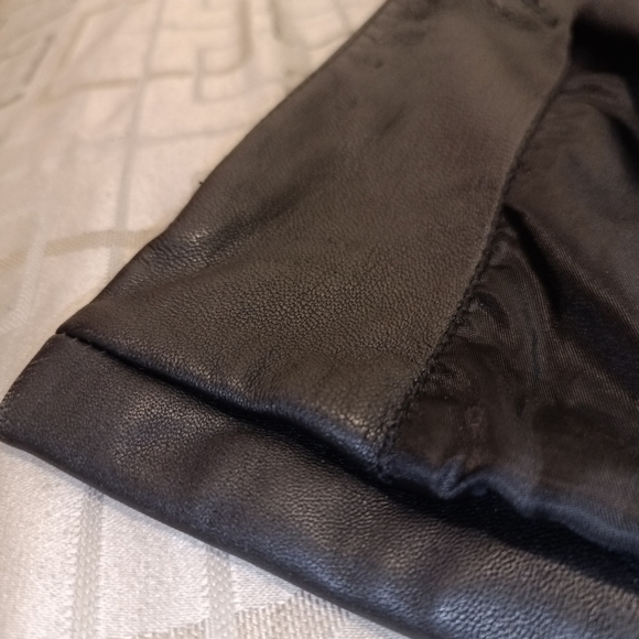 Leather coats from Manteaux Manteaux real leather - Picture 7 of 17
